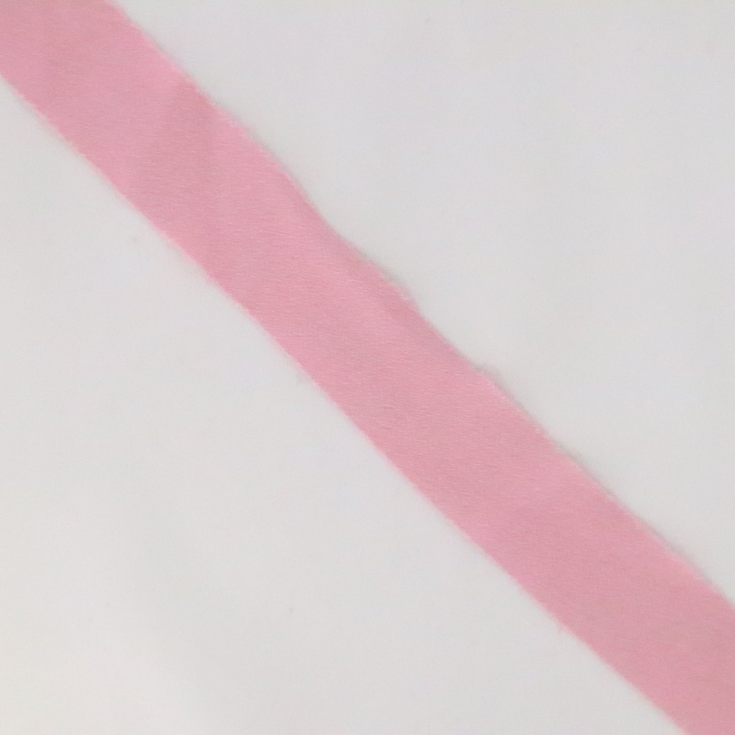 <Scheduled to be uploaded in November> Light red mauve (bluish pink) plain crepe (Y02306014)