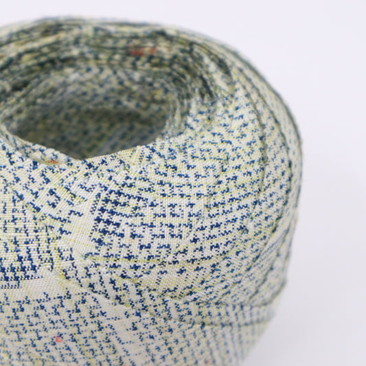 Navy blue and yellow mosquito kasuri pattern on a white background (Y02408010)