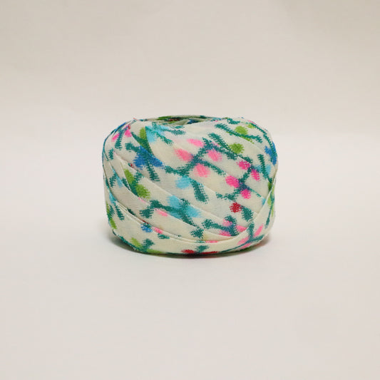 白地にカラフルな抽象柄・ウール(Y02601010)