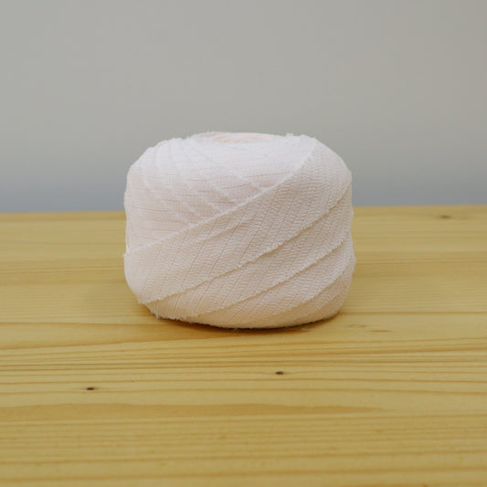 Light pink (Y00000010)