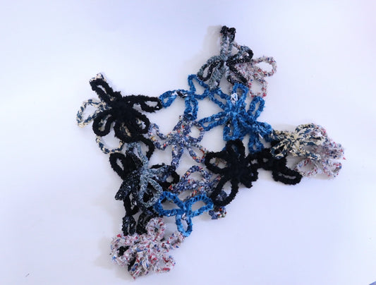 【キット】ざっくり着るショート丈のお花モチーフビスチェ Blue×Black