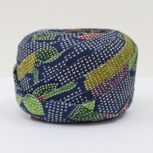 Navy blue with a colorful floral pattern in green, red, purple, etc. (Y02312043)