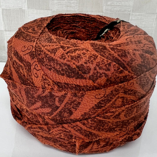 Yellow-brown sarasa-like pattern, crepe (Y00010147)