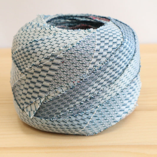 Gradation of blue and vermilion, kasuri pattern, pongee (YY02008094)