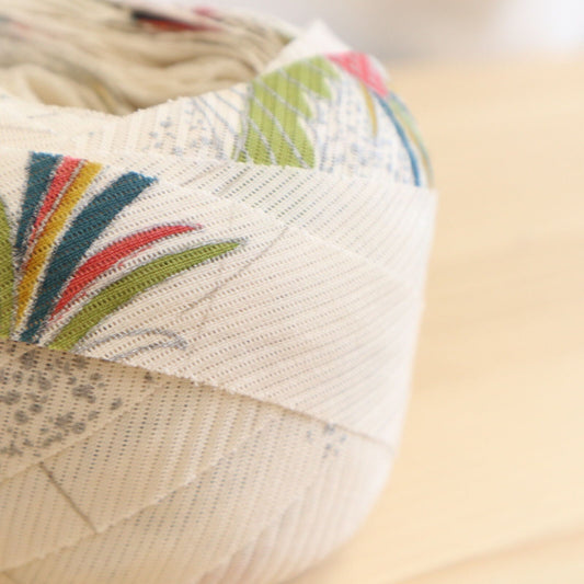 Phoenix and silver mist on white ground, dew grass, silk (YY02008103)