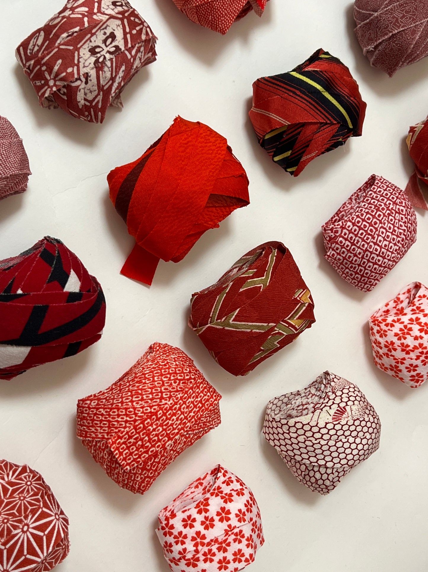 【送料込み】10m×10種ヤーンセット（計100m）|　赤