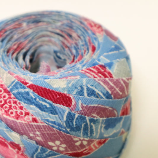 Light blue and red floral wool (Y02511001)