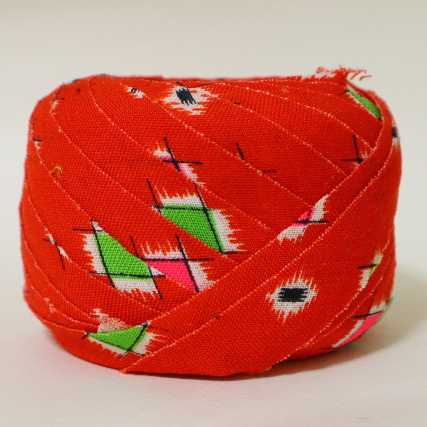 ウール　赤(Y02511006）