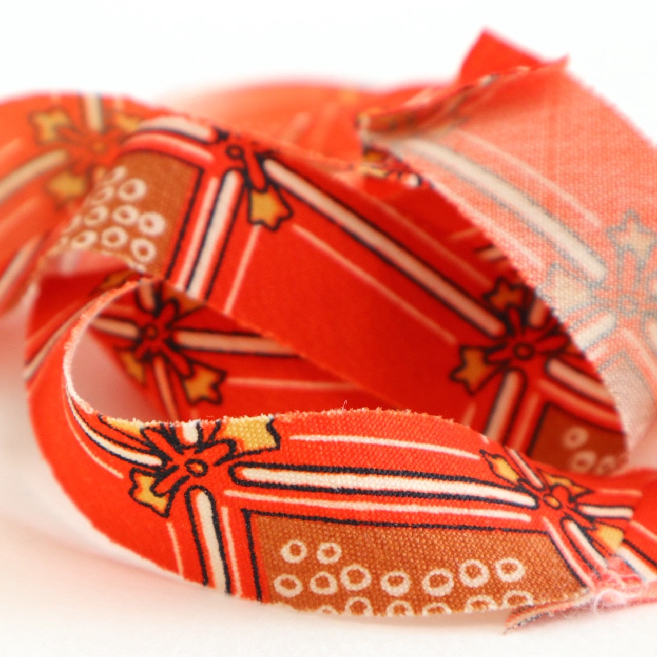 赤に変わり格子柄・モスリン(Y02601007）