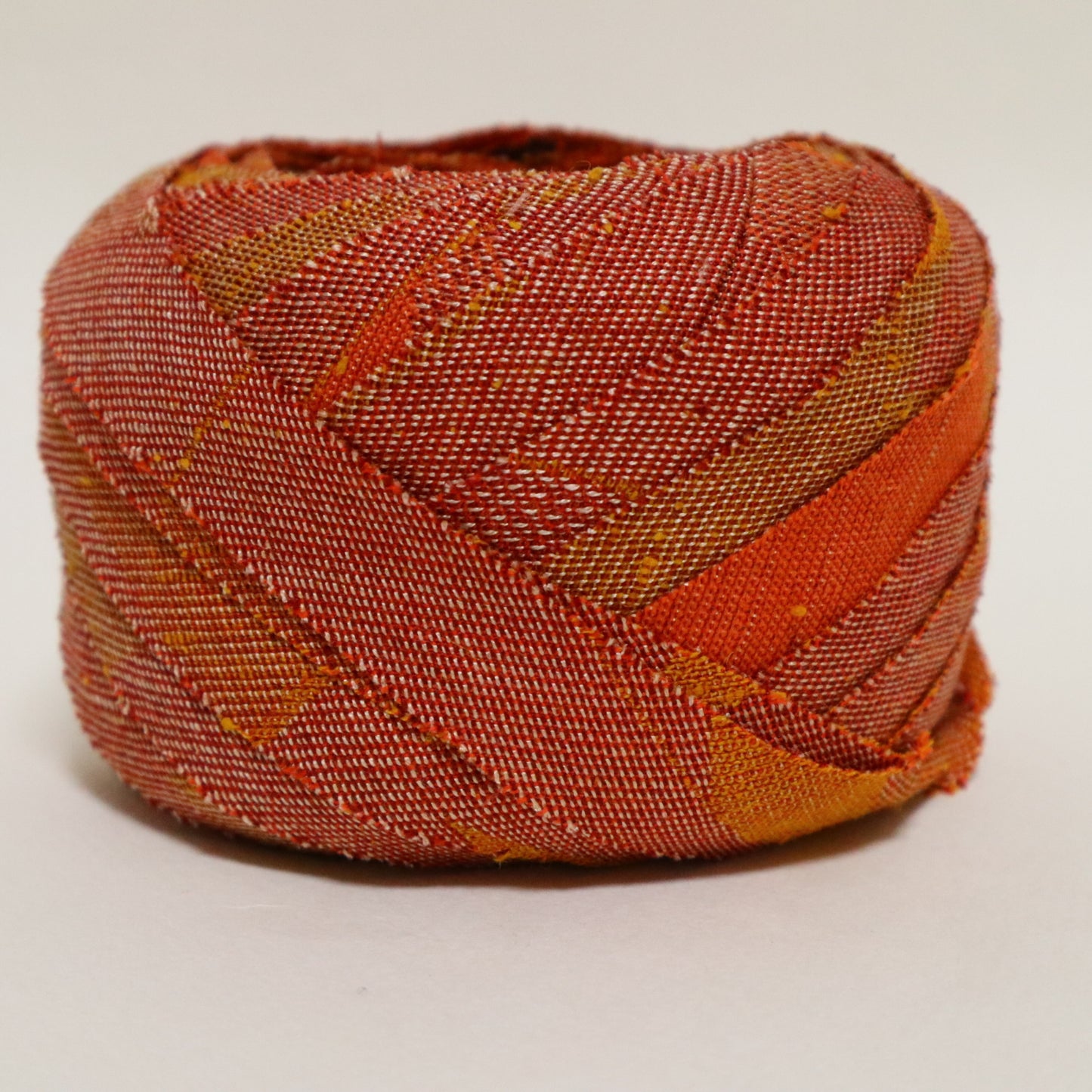 オレンジ・レンガ色・茶のグラデーション・交織(Y02601008）