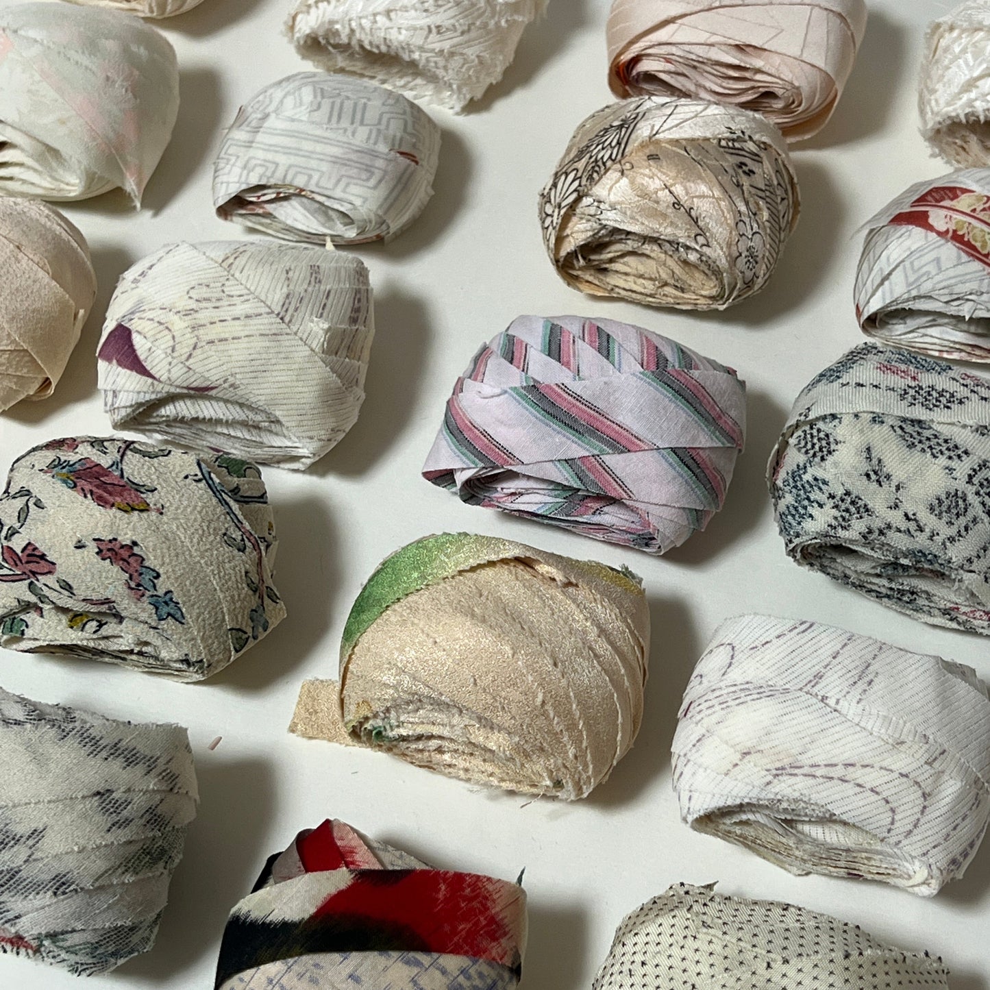 【送料込み】10m×10種ヤーンセット（計100m）|　白