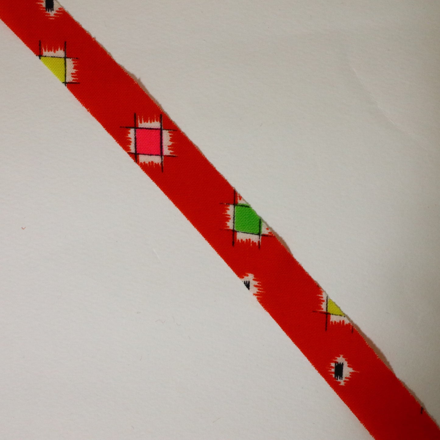 ウール　赤(Y02511006）