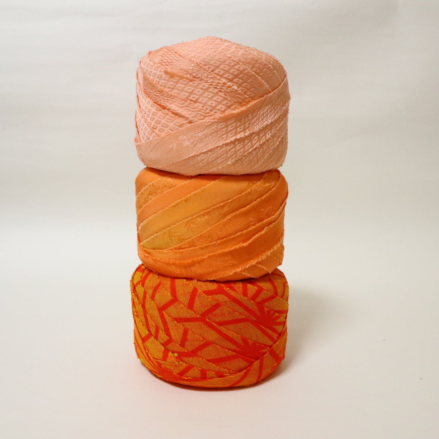 kimonoyarnお年玉BOX⑪（50m×3玉）（ロゴ入り組紐ディスク付きキットプレゼント）46％OFF